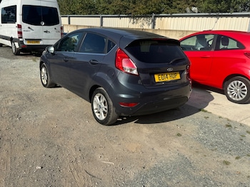 Used Ford Fiesta 2014 for sale - 79614952: Photo