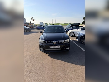 Used Volkswagen Tiguan 2016 for sale - 79216163: Photo