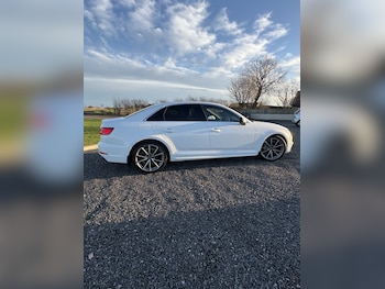 Used Audi A4 2016 for sale - 76924409: Photo