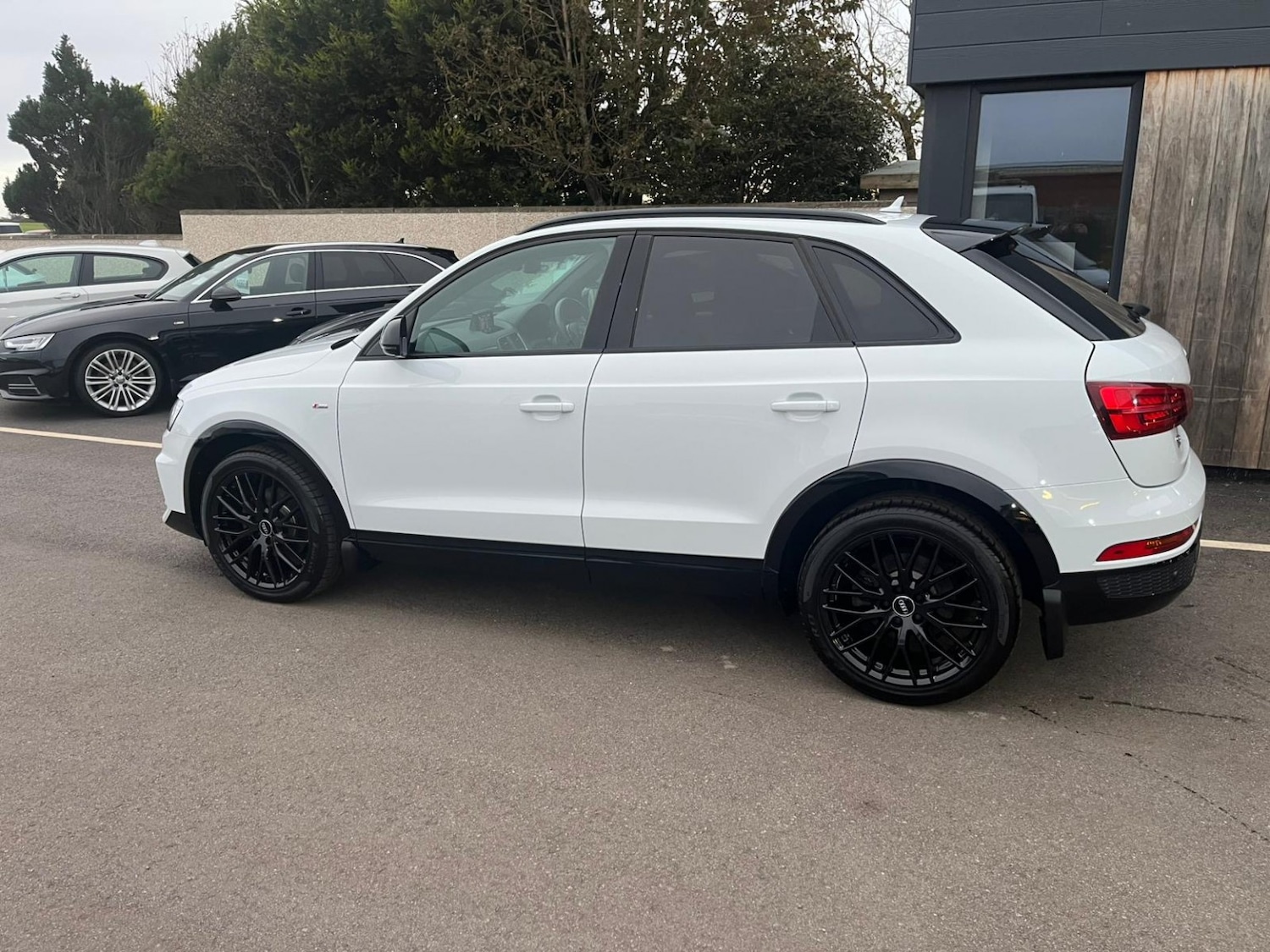 Used Audi Q3 2018 for sale - 76242866: Photo 6