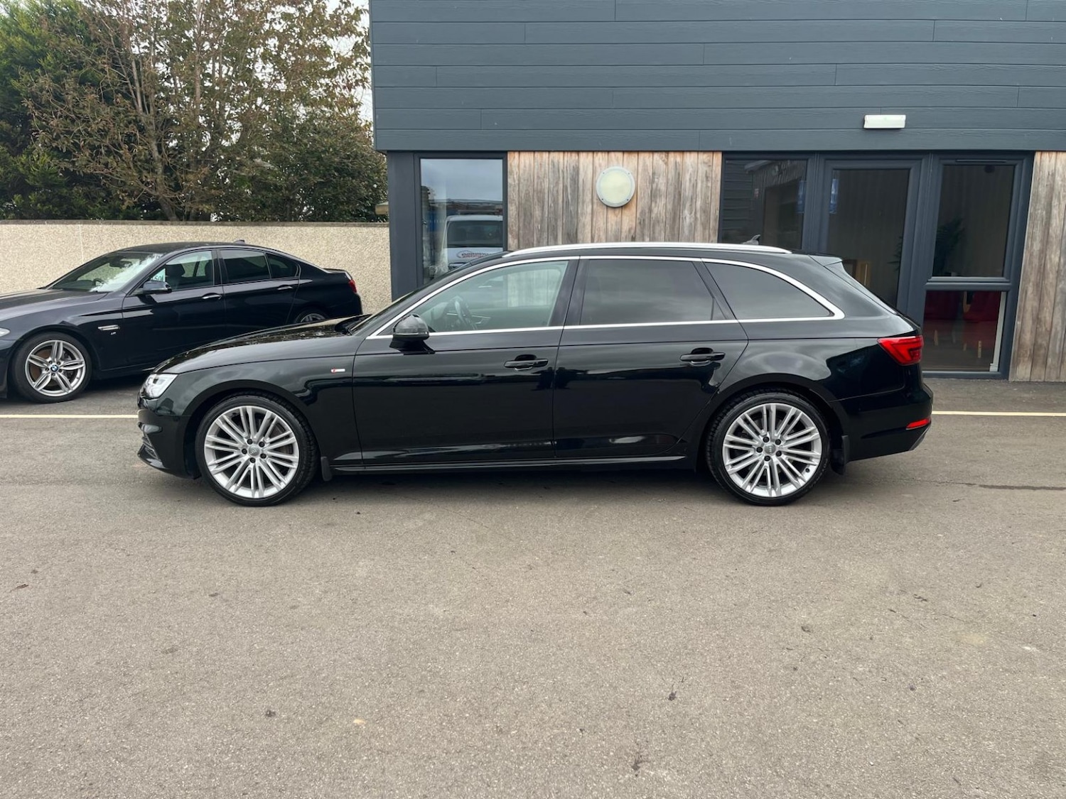 Used Audi A4 Avant 2016 for sale - 76293195: Photo 14
