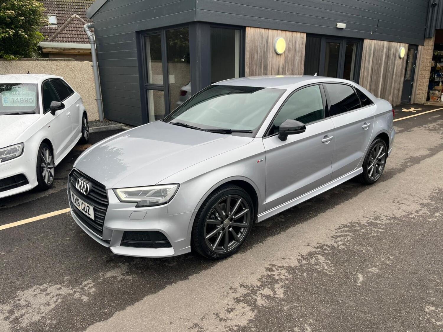 Used Audi A3 2018 for sale - 77668690: Photo 2