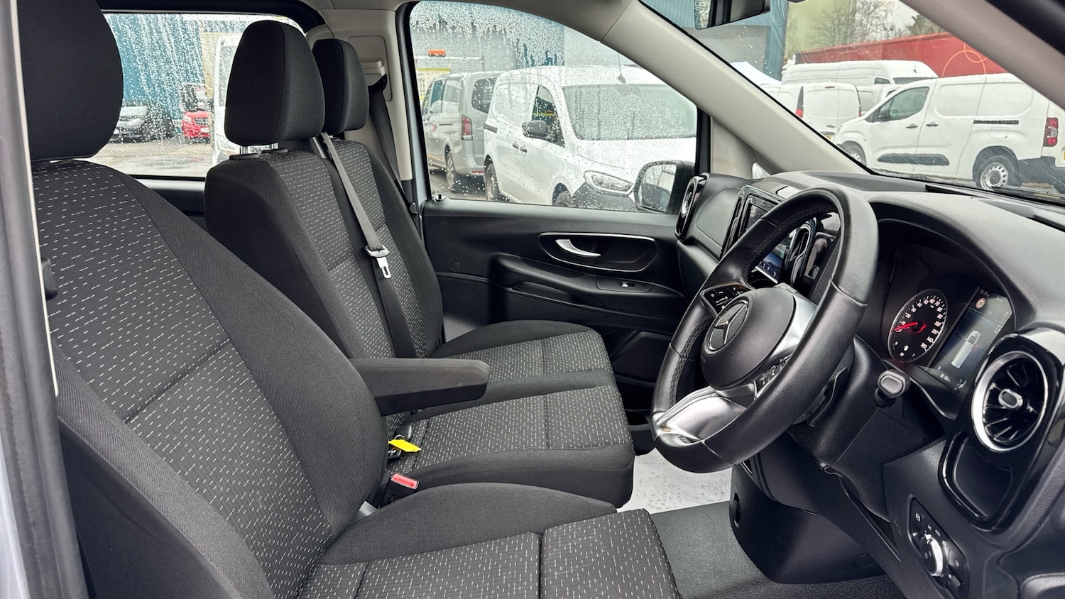 Used Mercedes-Benz Vito 2025 for sale - 77361603: Photo 10