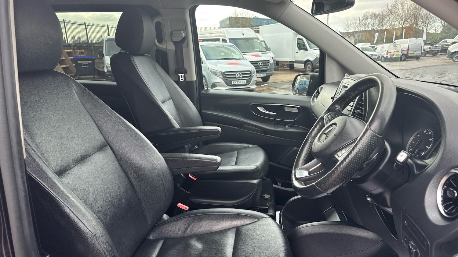 Used Mercedes-Benz Vito 2021 for sale - 77137792: Photo 10