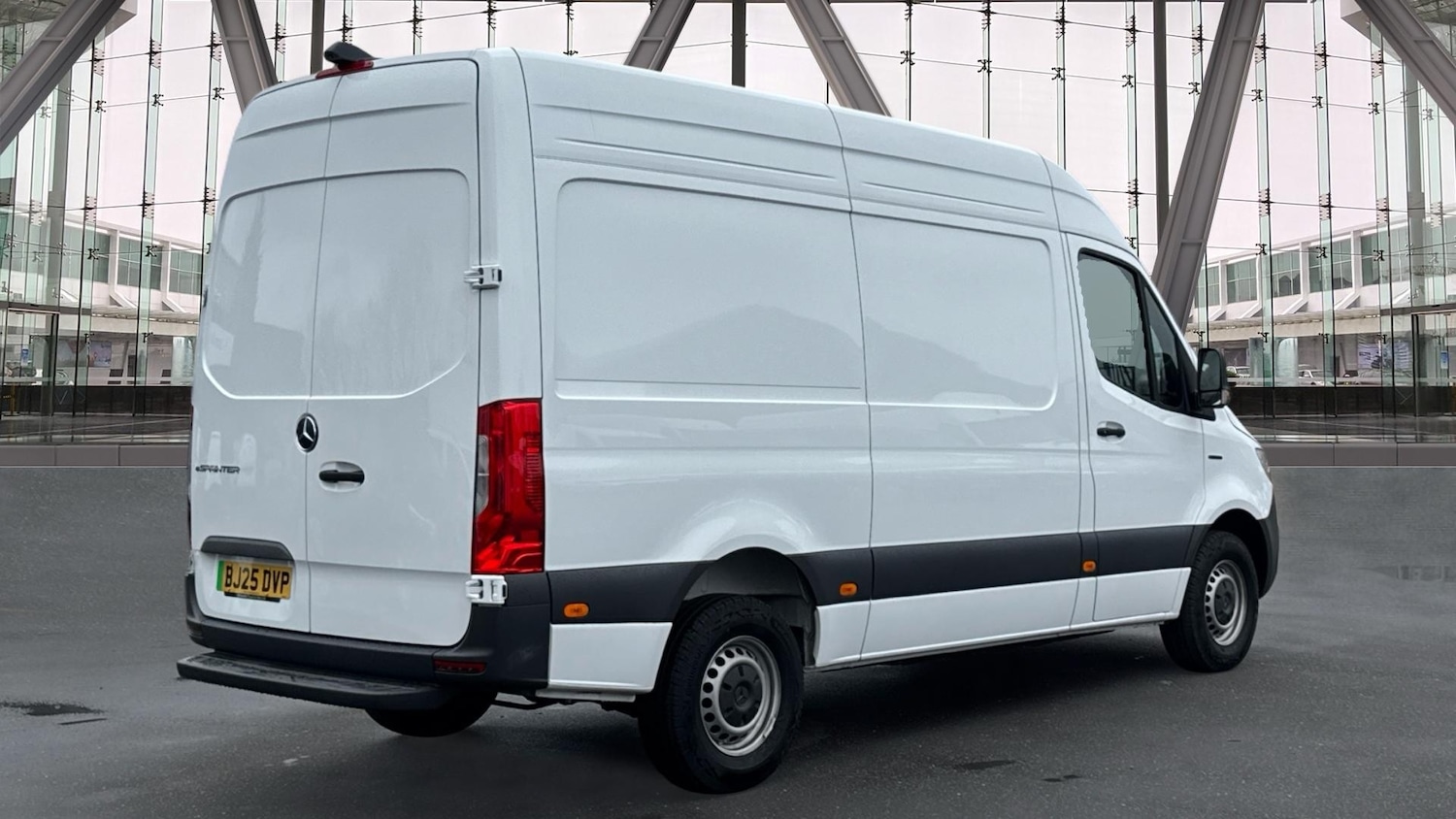 Used Mercedes-Benz Sprinter 2025 for sale - 77417951: Photo 3