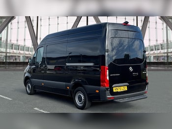Used Mercedes-Benz Sprinter 2025 for sale - 78817360: Photo