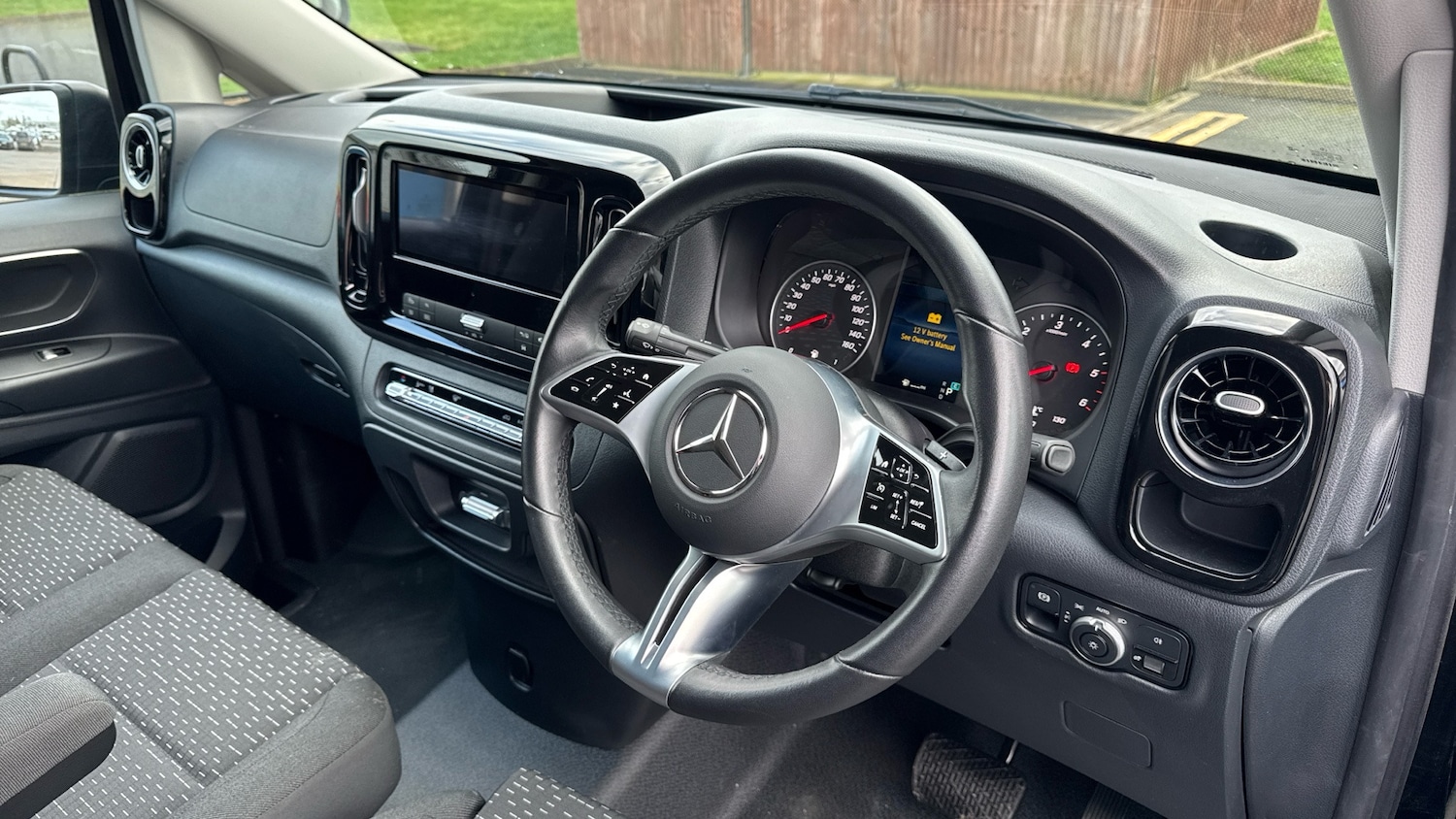 Used Mercedes-Benz Vito 2024 for sale - 77651096: Photo 11