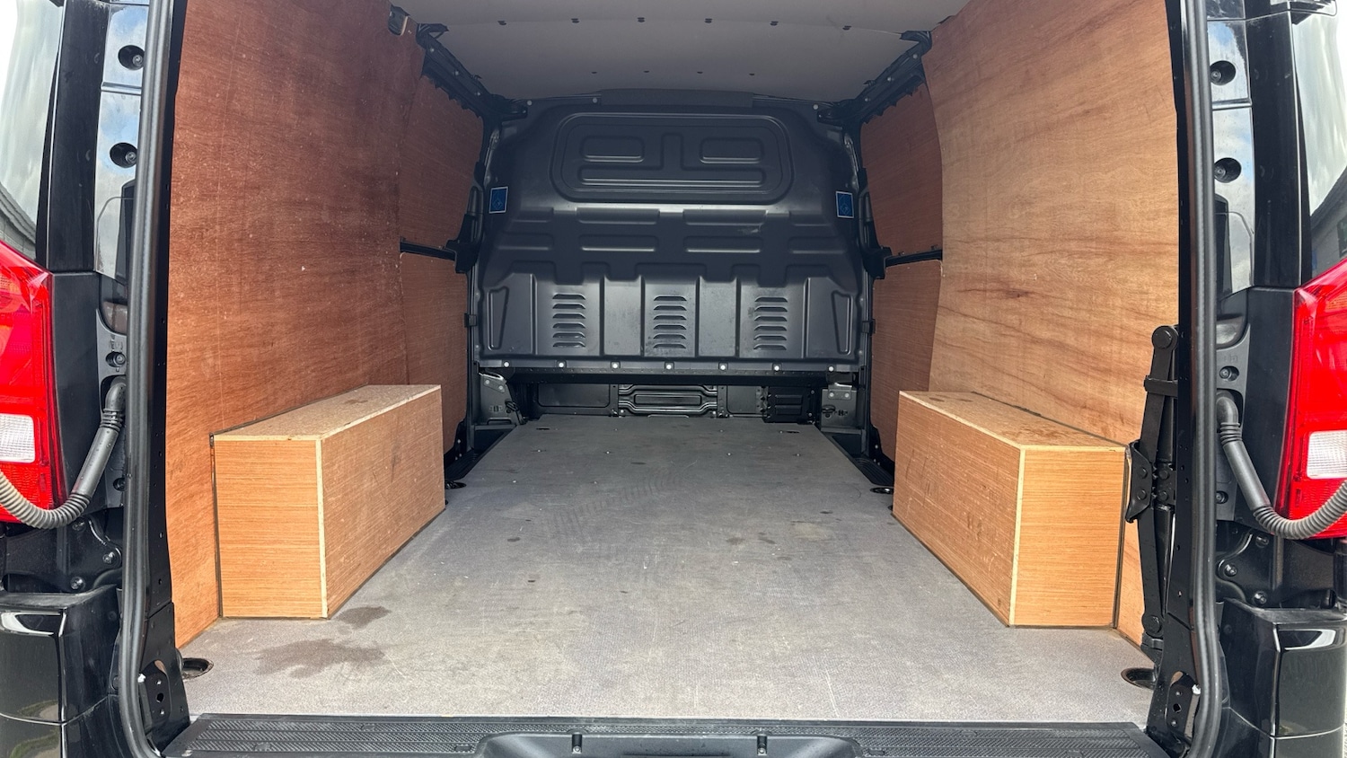 Used Mercedes-Benz Vito 2024 for sale - 77651096: Photo 16