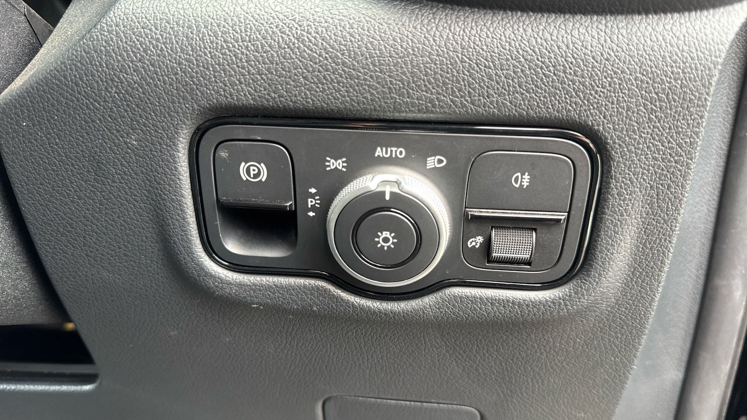 Used Mercedes-Benz Vito 2024 for sale - 77651096: Photo 26