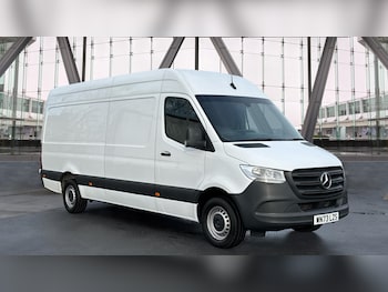 Used Mercedes-Benz Sprinter 2023 for sale - 77032607: Photo