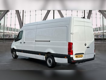 Used Mercedes-Benz Sprinter 2023 for sale - 77032607: Photo