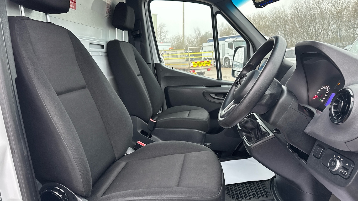 Used Mercedes-Benz Sprinter 2023 for sale - 77152370: Photo 10