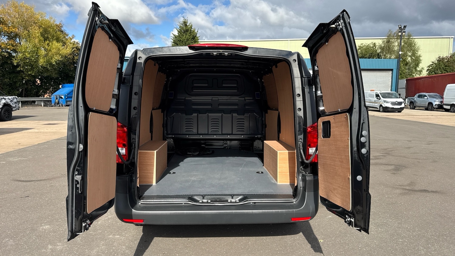 Used Mercedes-Benz Vito 2024 for sale - 76064584: Photo 17