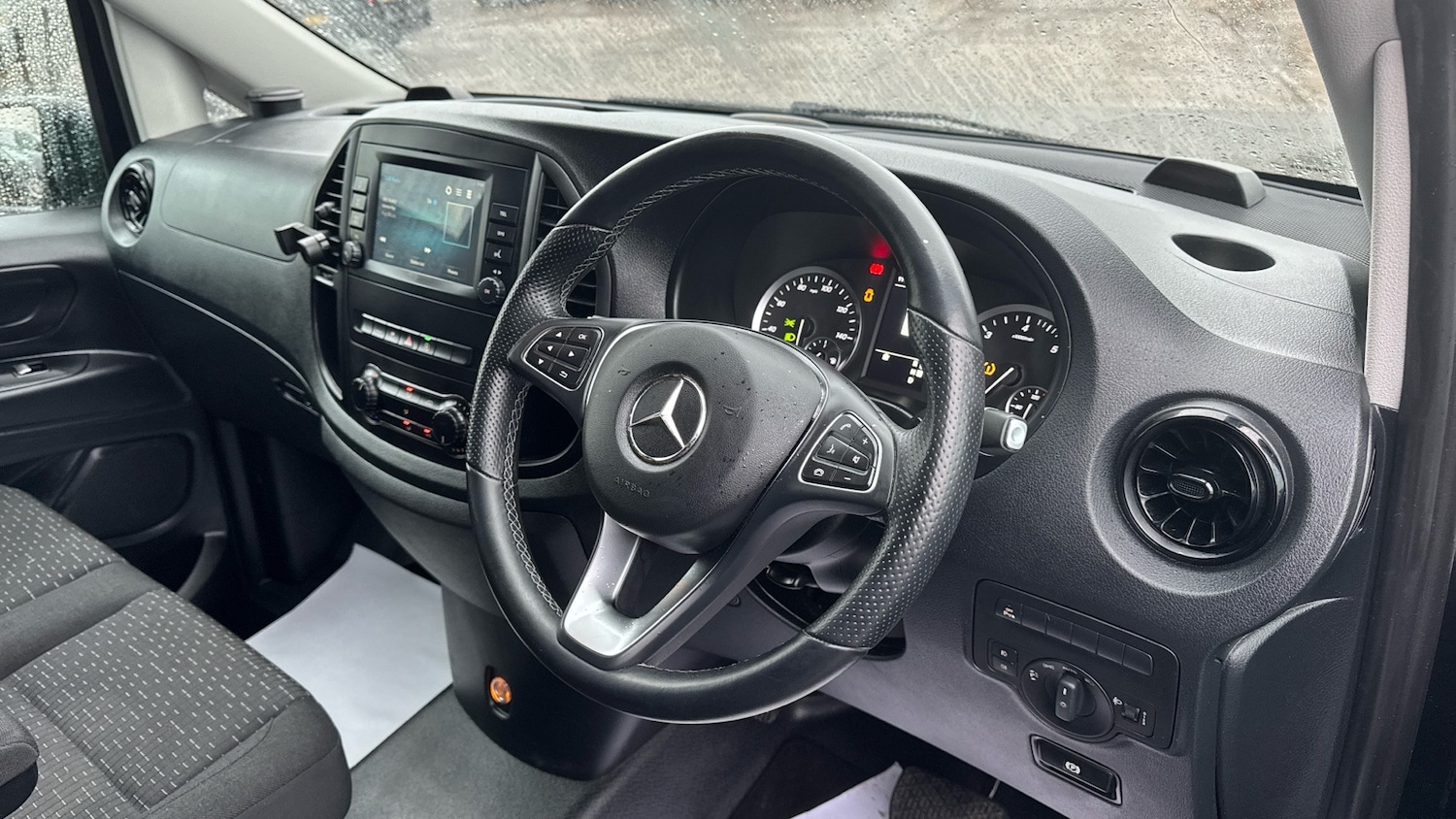 Used Mercedes-Benz Vito 2022 for sale - 77288823: Photo 11