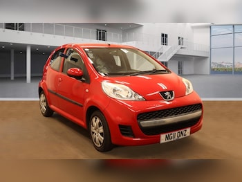 Peugeot - 107