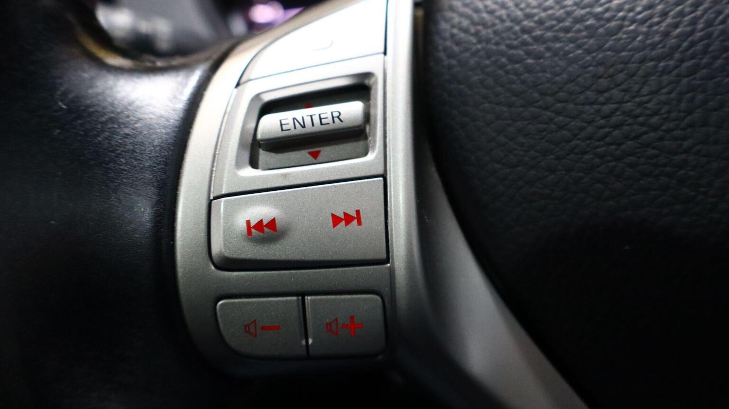 Used Nissan Qashqai 2017 for sale - 77881026: Photo 10