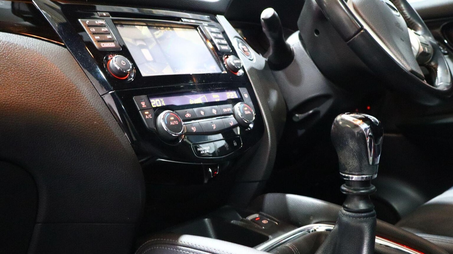 Used Nissan Qashqai 2017 for sale - 77881026: Photo 11