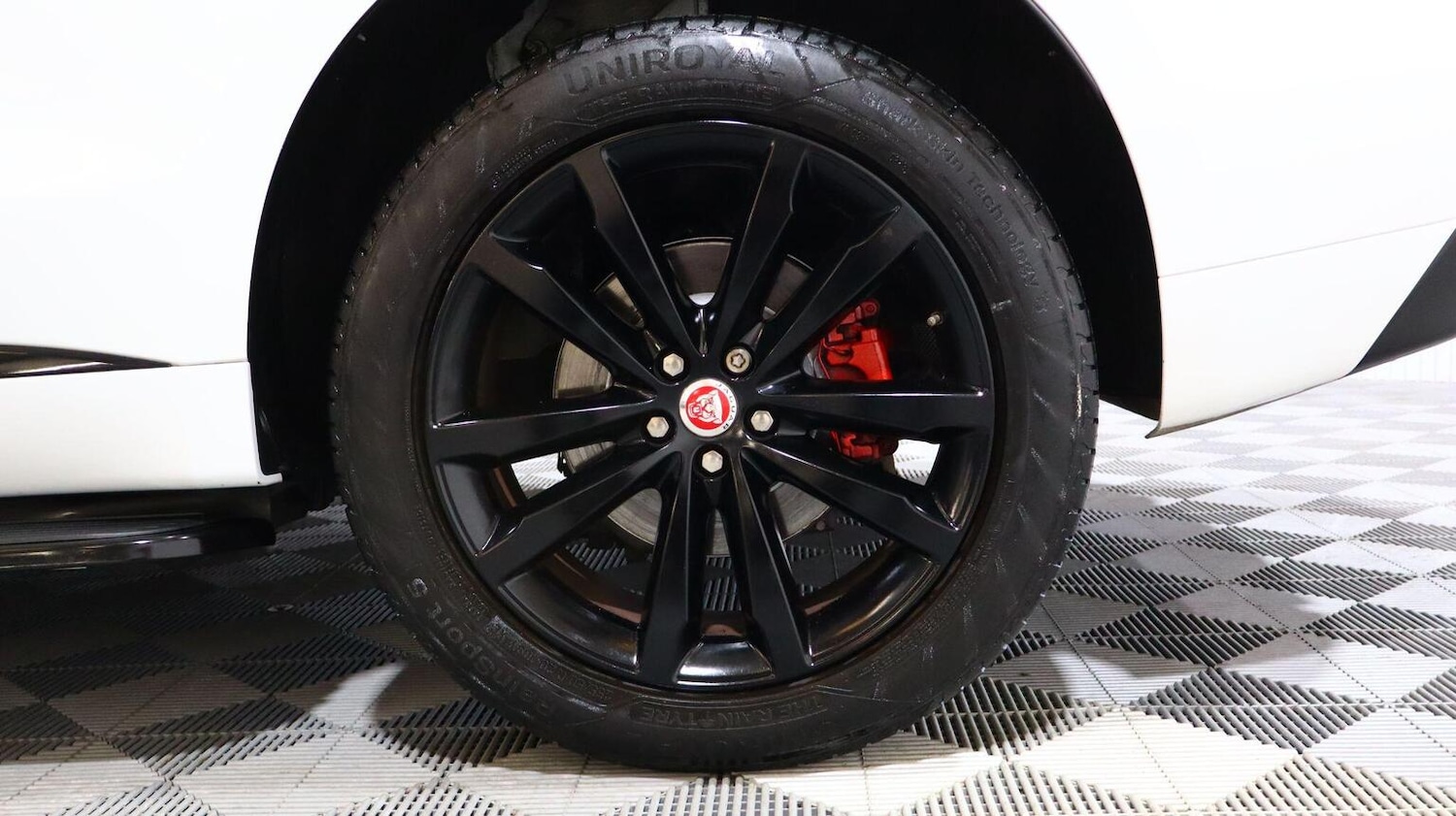 Used Jaguar F-Pace 2018 for sale - 77228250: Photo 18