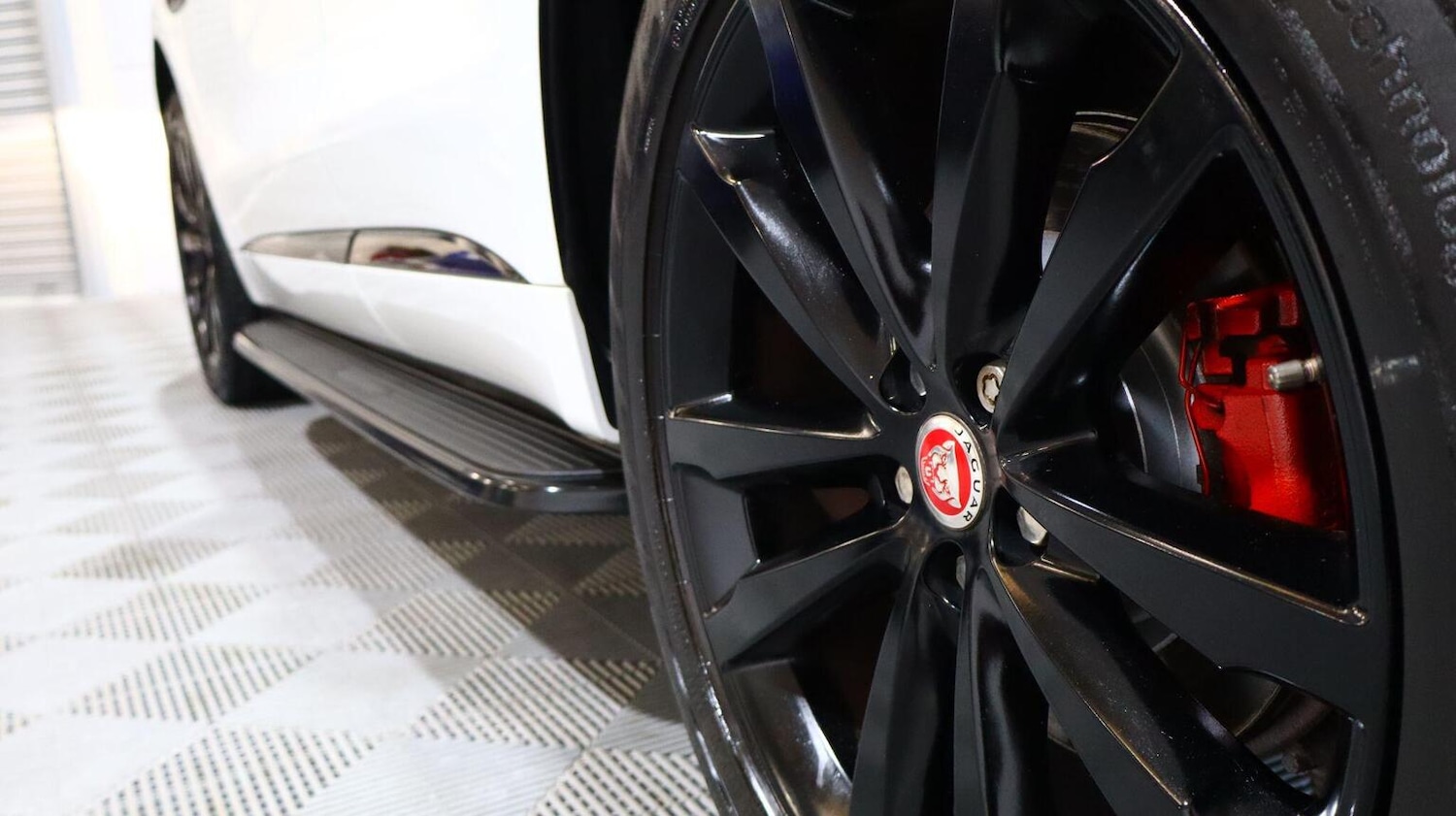 Used Jaguar F-Pace 2018 for sale - 77228250: Photo 20