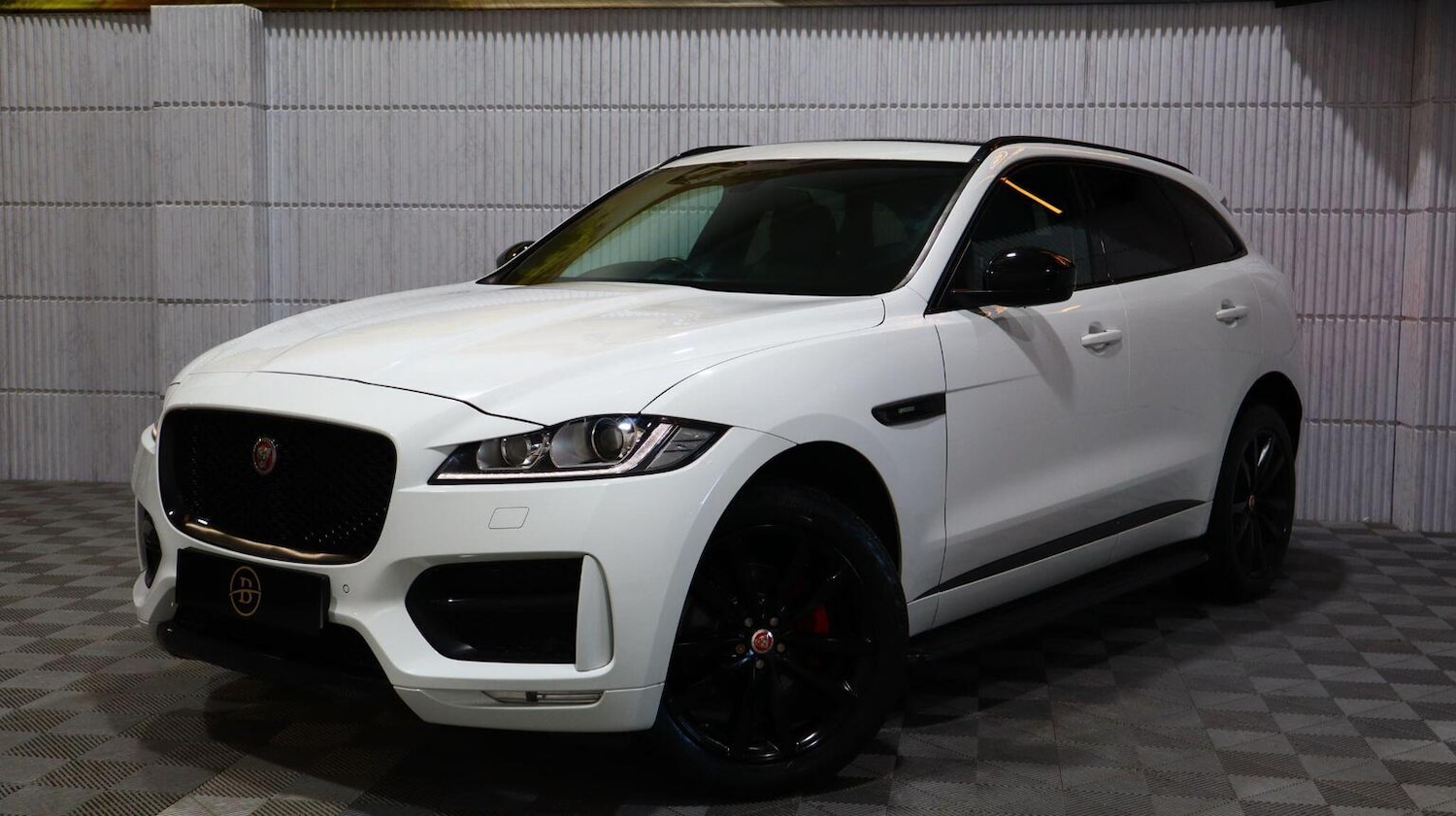 Used Jaguar F-Pace 2018 for sale - 77228250: Photo 35