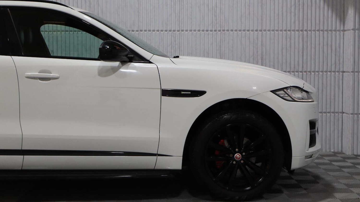 Used Jaguar F-Pace 2018 for sale - 77228250: Photo 54
