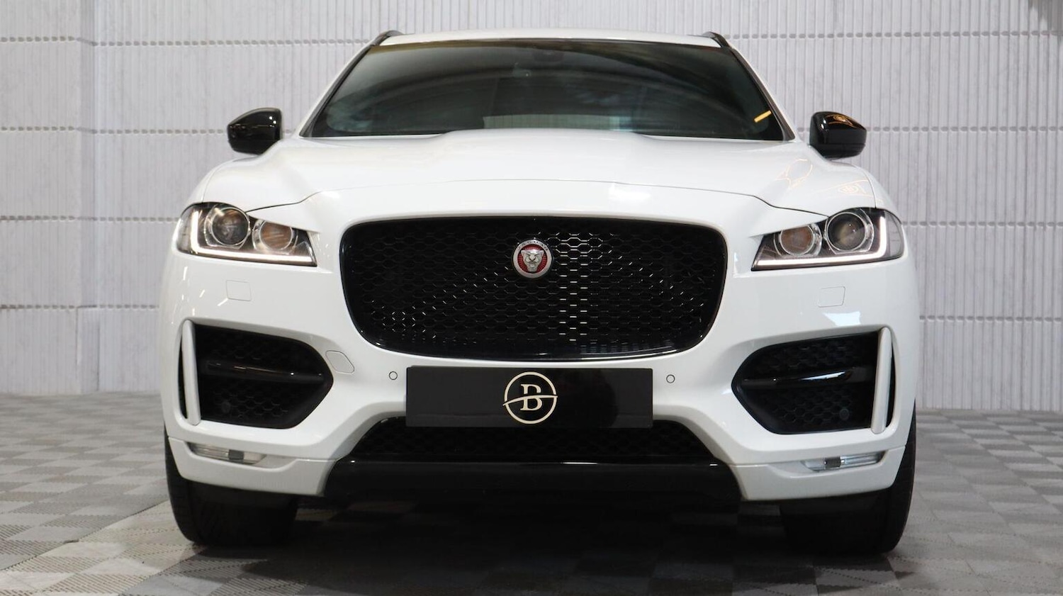 Used Jaguar F-Pace 2018 for sale - 77228250: Photo 6