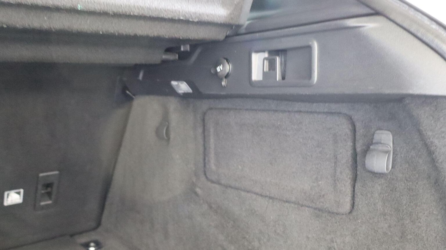 Used Jaguar F-Pace 2018 for sale - 77228250: Photo 65