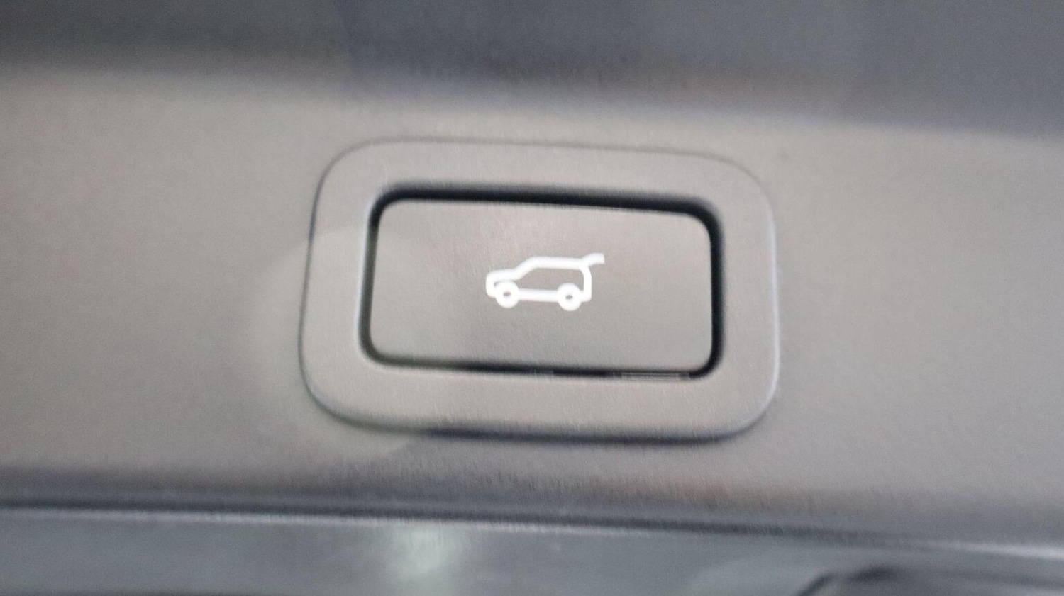 Used Jaguar F-Pace 2018 for sale - 77228250: Photo 66