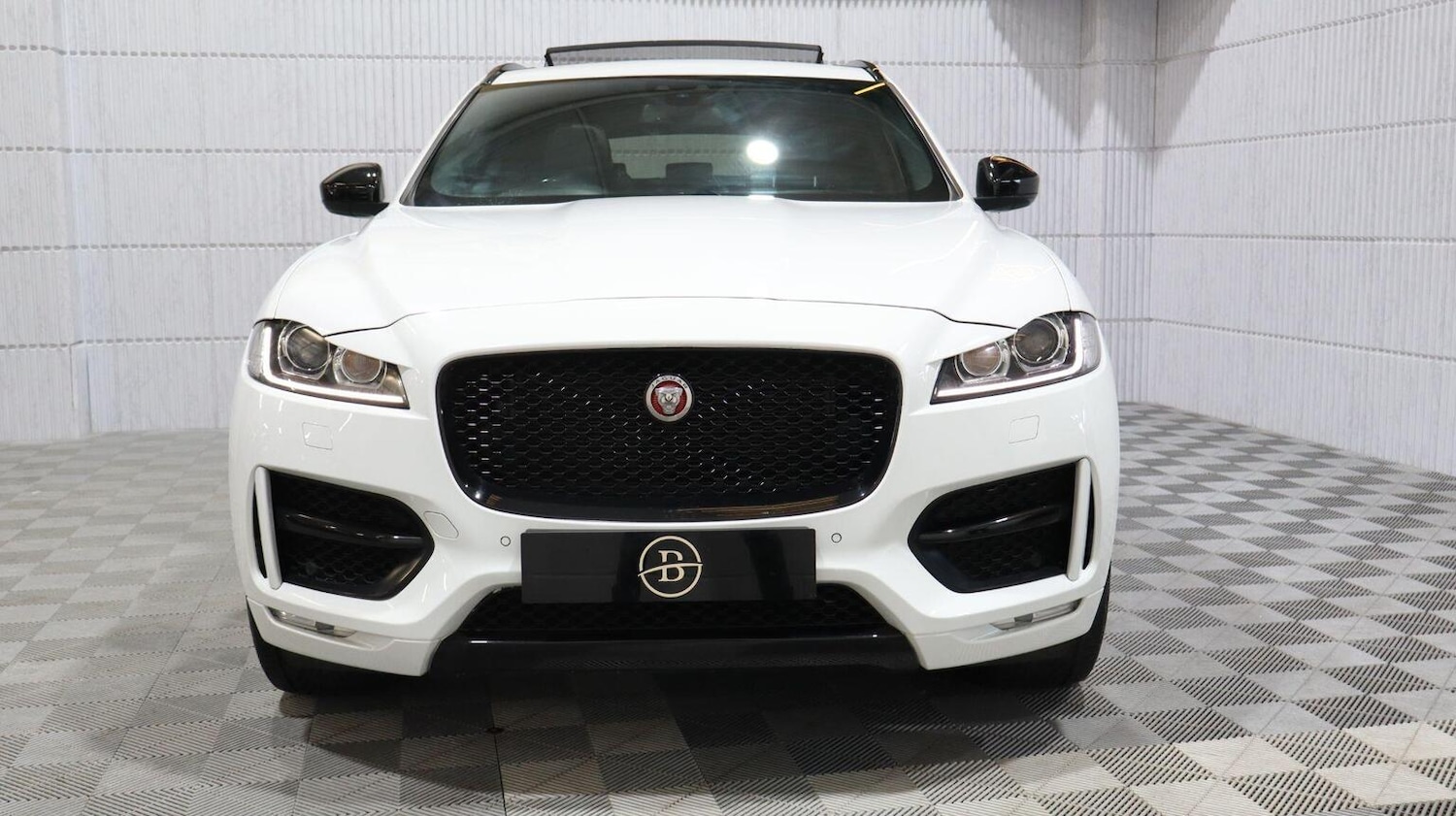 Used Jaguar F-Pace 2018 for sale - 77228250: Photo 79