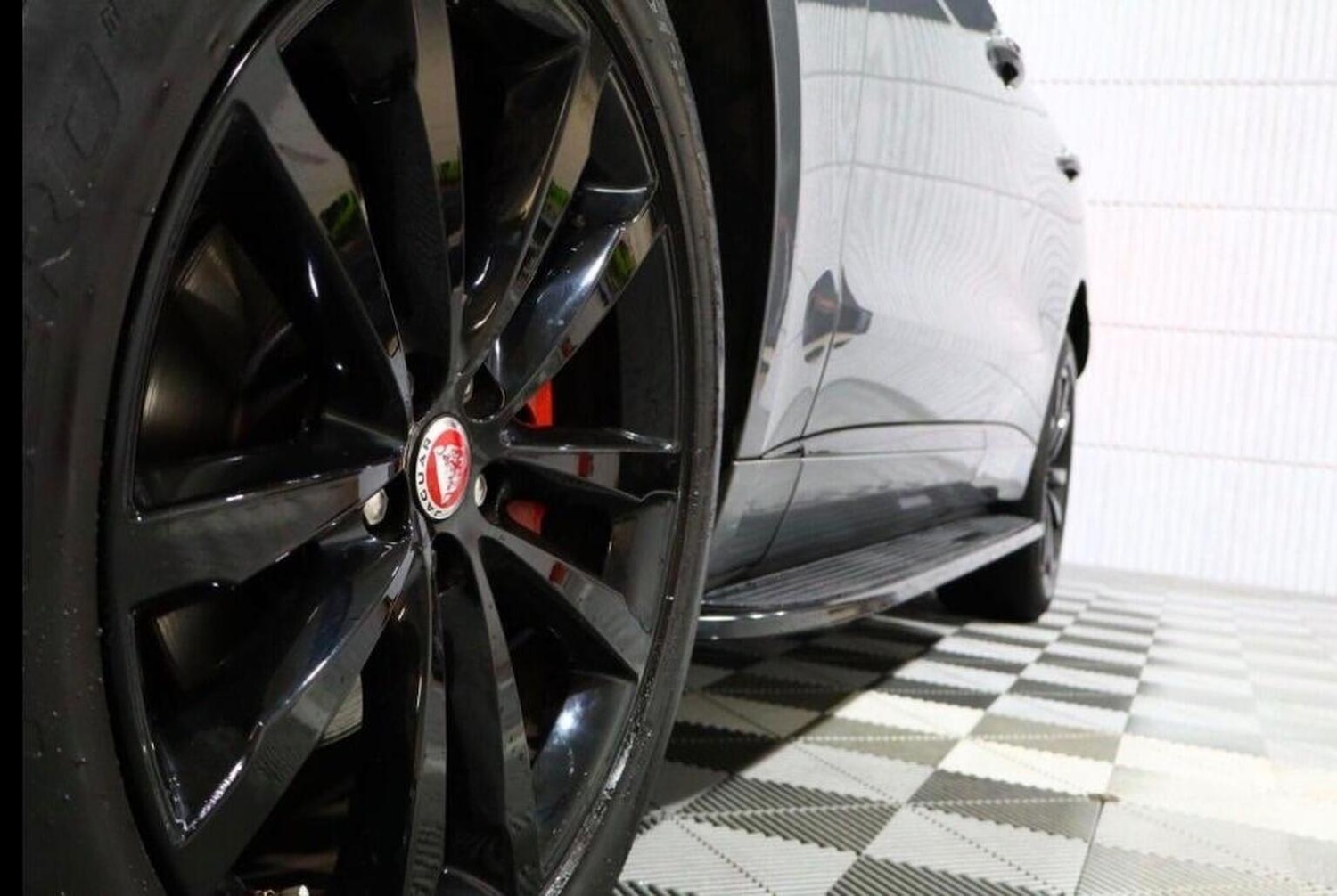 Used Jaguar F-Pace 2019 for sale - 77237024: Photo 13