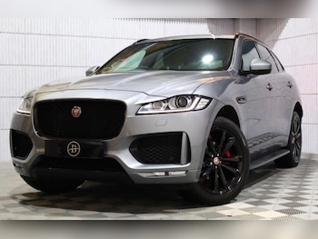Used Jaguar F-Pace 2019 for sale - 77237024: Photo