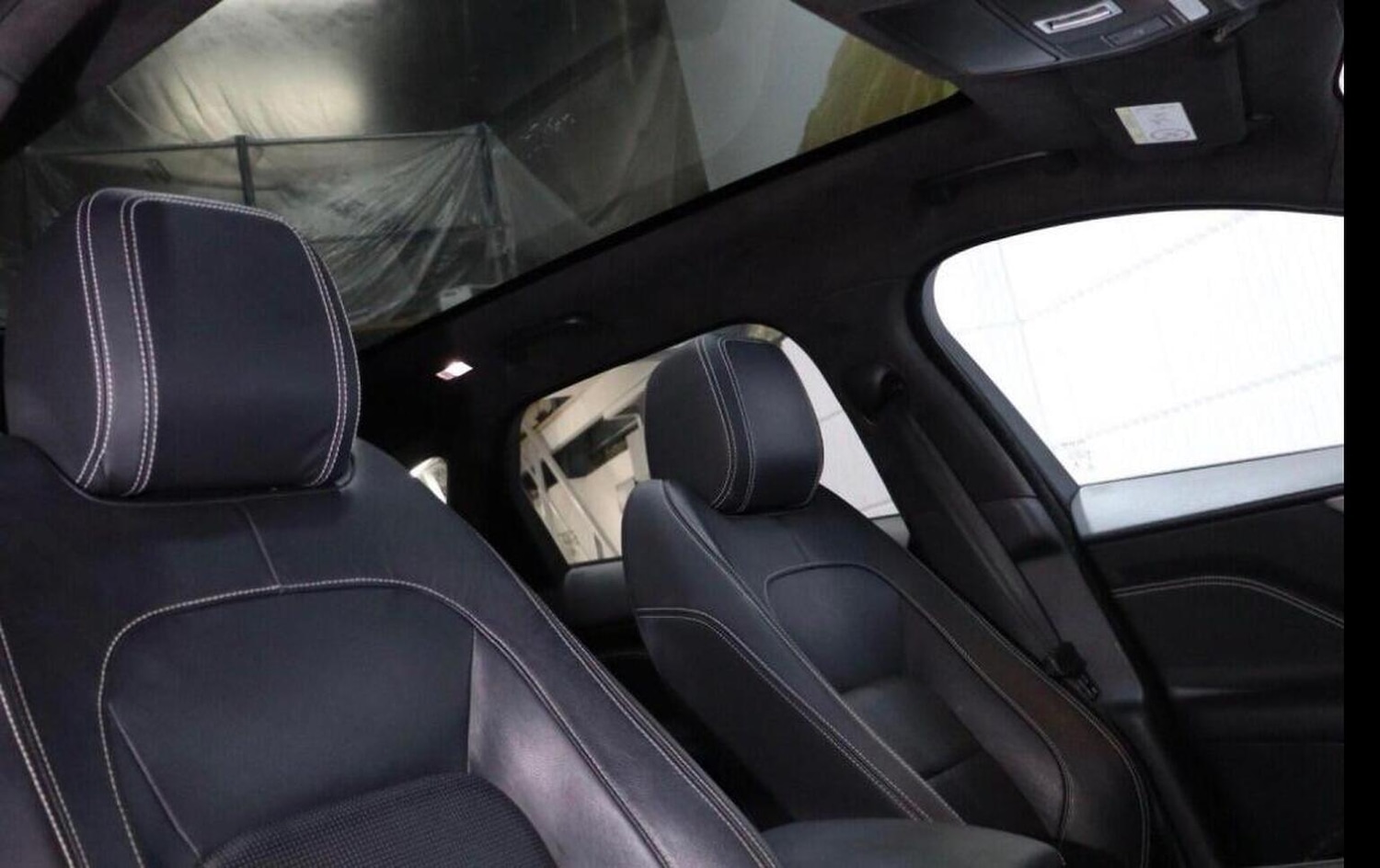 Used Jaguar F-Pace 2019 for sale - 77237024: Photo 3