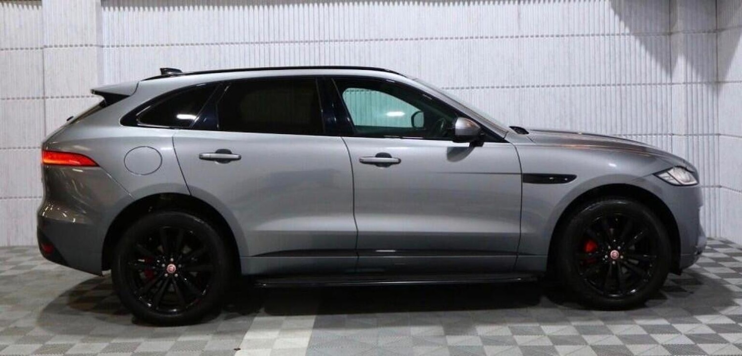 Used Jaguar F-Pace 2019 for sale - 77237024: Photo 4