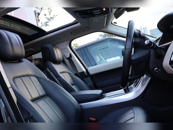 Used Land Rover Range Rover Sport 2021 for sale - 76211759: Photo