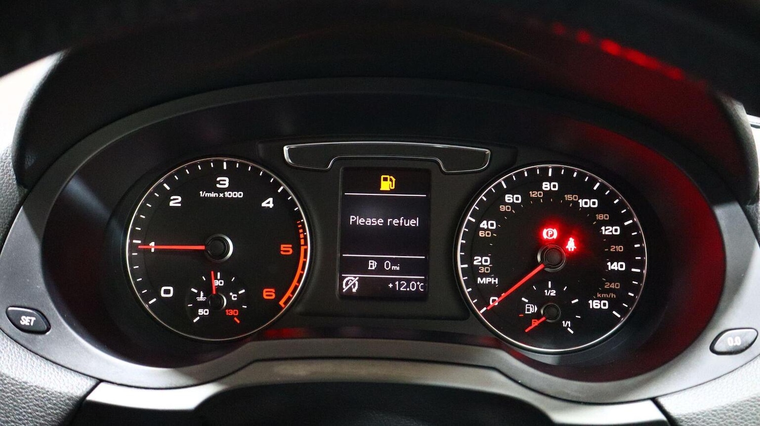 Used Audi Q3 2016 for sale - 78018351: Photo 9