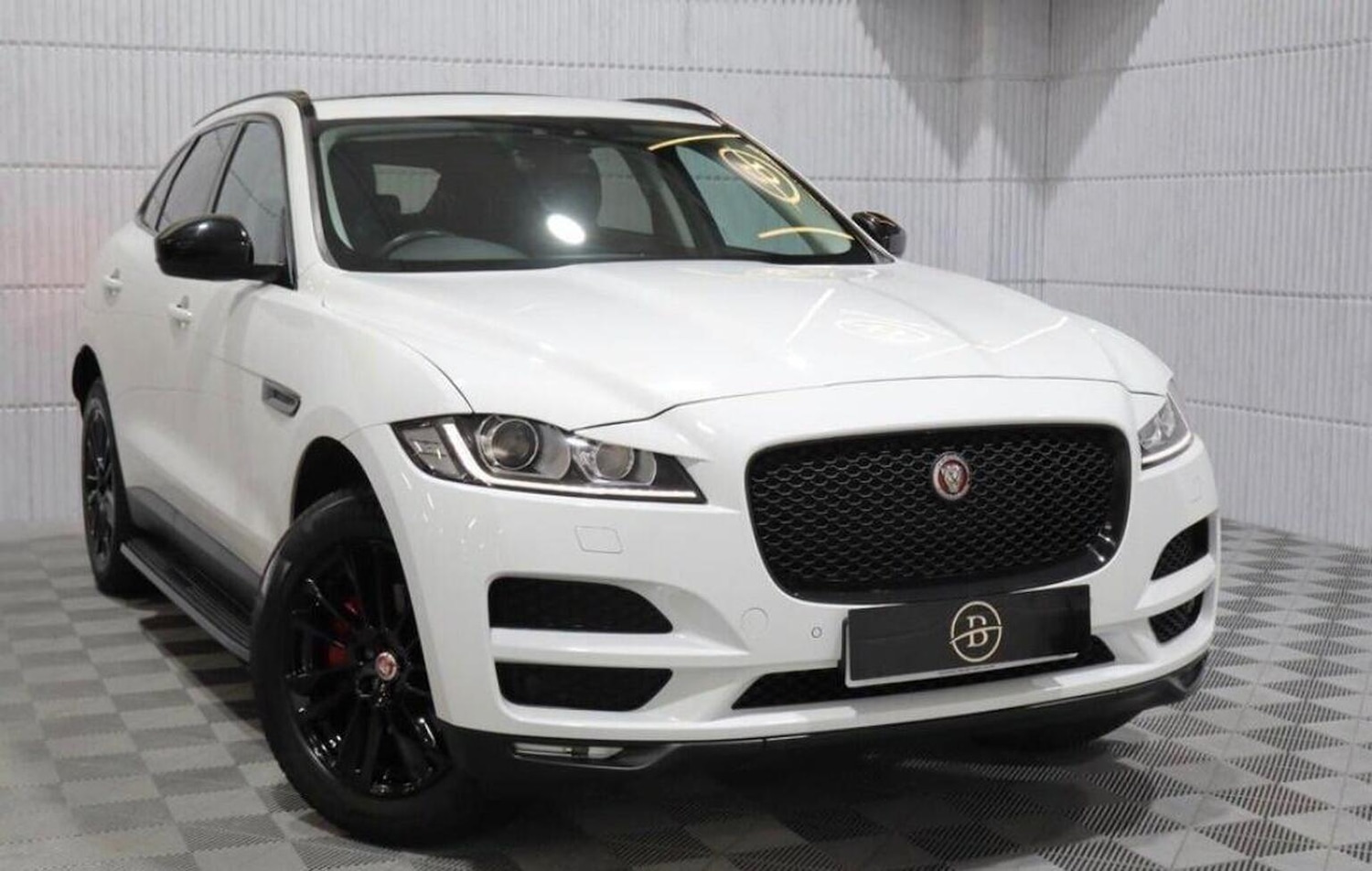 Used Jaguar F-Pace 2018 for sale - 77189231: Photo 6