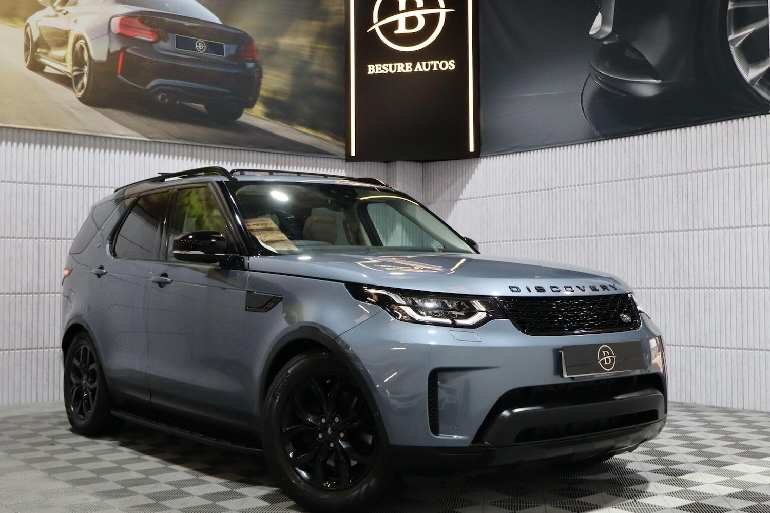 Used Land Rover Discovery 2019 for sale - 76521101: Photo 1