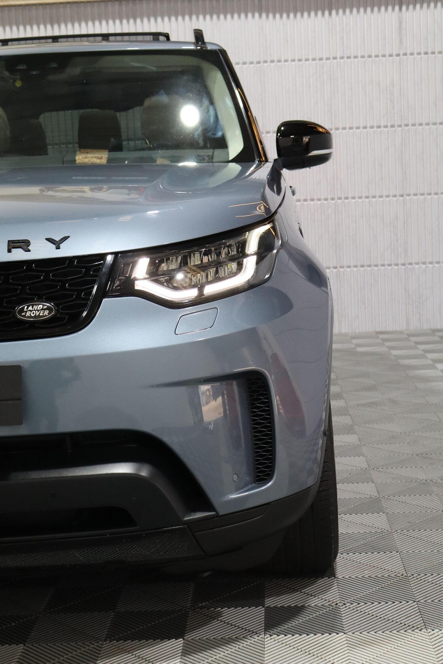 Used Land Rover Discovery 2019 for sale - 76521101: Photo 34