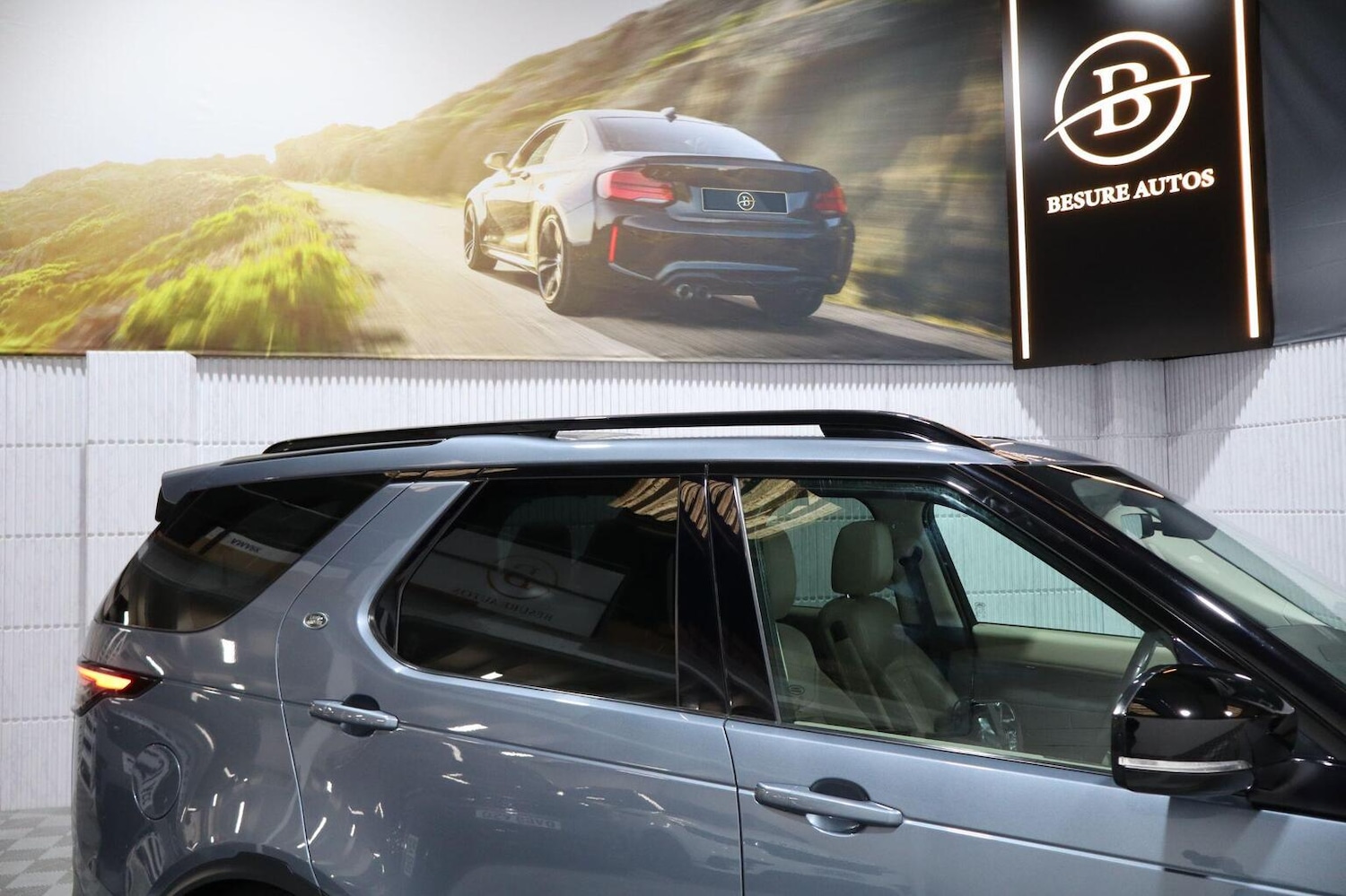 Used Land Rover Discovery 2019 for sale - 76521101: Photo 76