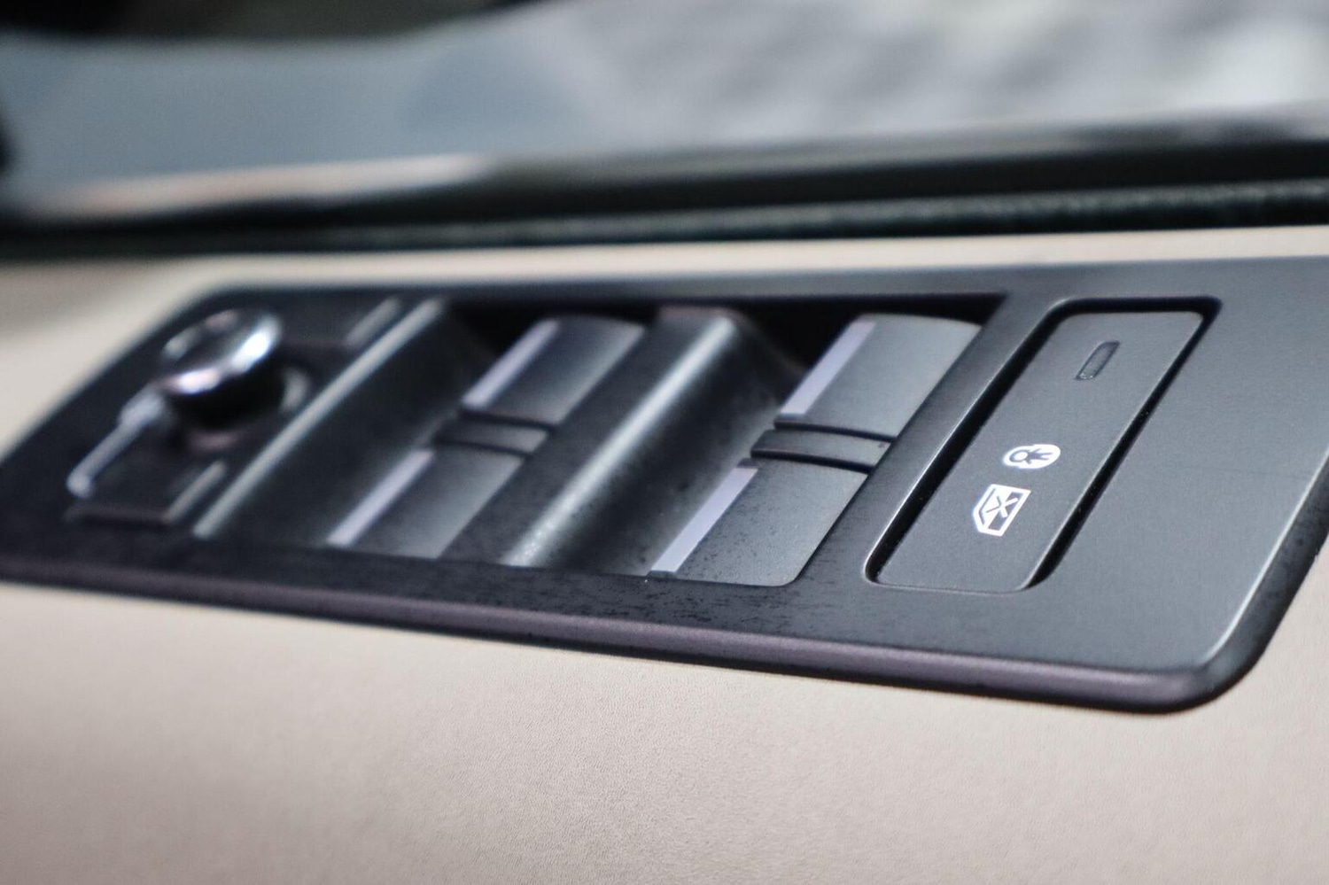 Used Land Rover Discovery 2019 for sale - 76521101: Photo 81