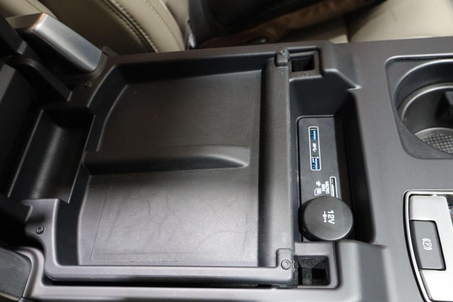 Used Land Rover Discovery 2019 for sale - 76521101: Photo 88