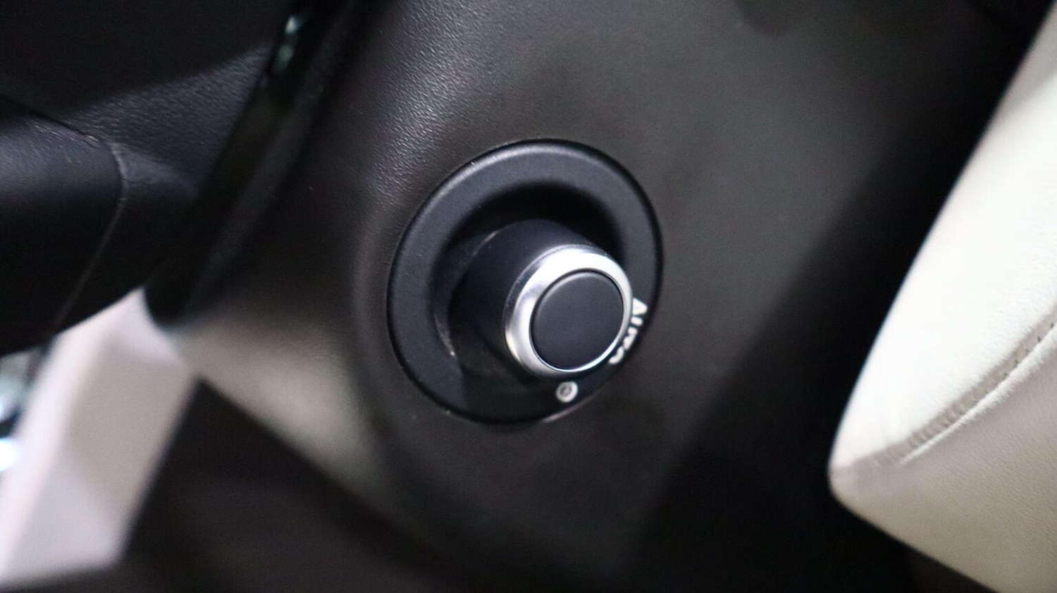 Used Land Rover Discovery 2017 for sale - 77639203: Photo 33