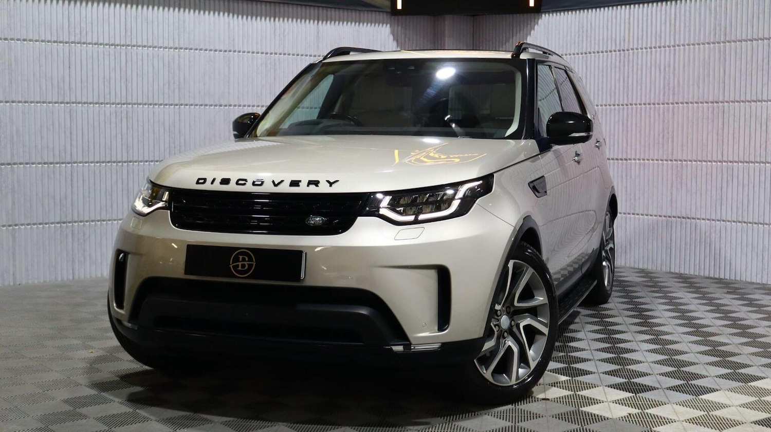 Used Land Rover Discovery 2017 for sale - 77639203: Photo 61