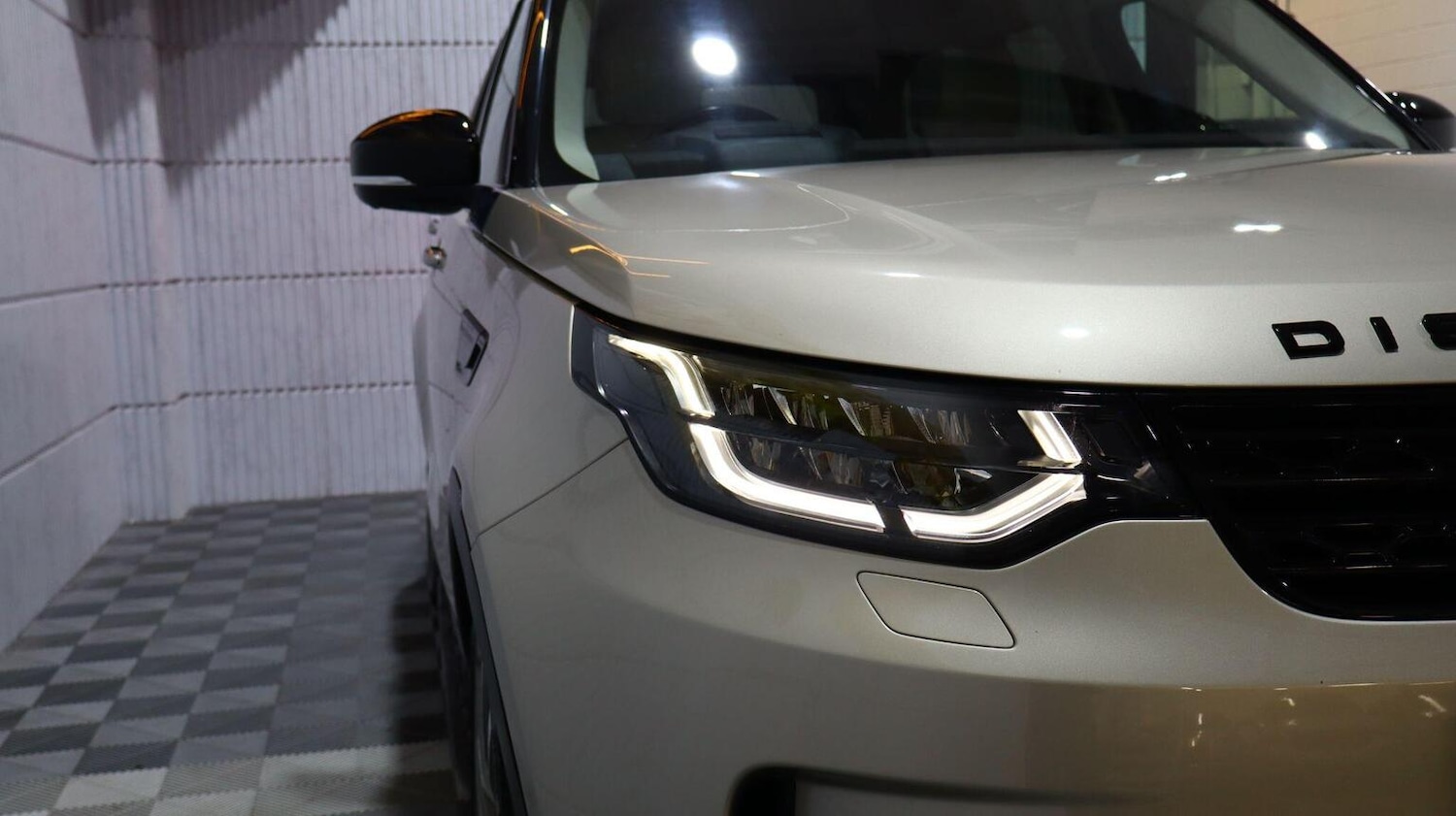 Used Land Rover Discovery 2017 for sale - 77639203: Photo 73