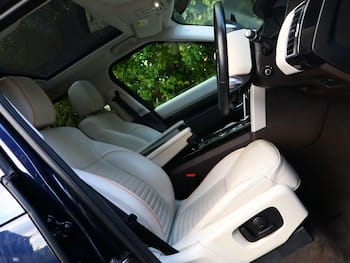 Used Land Rover Discovery 2019 for sale - 79746462: Photo