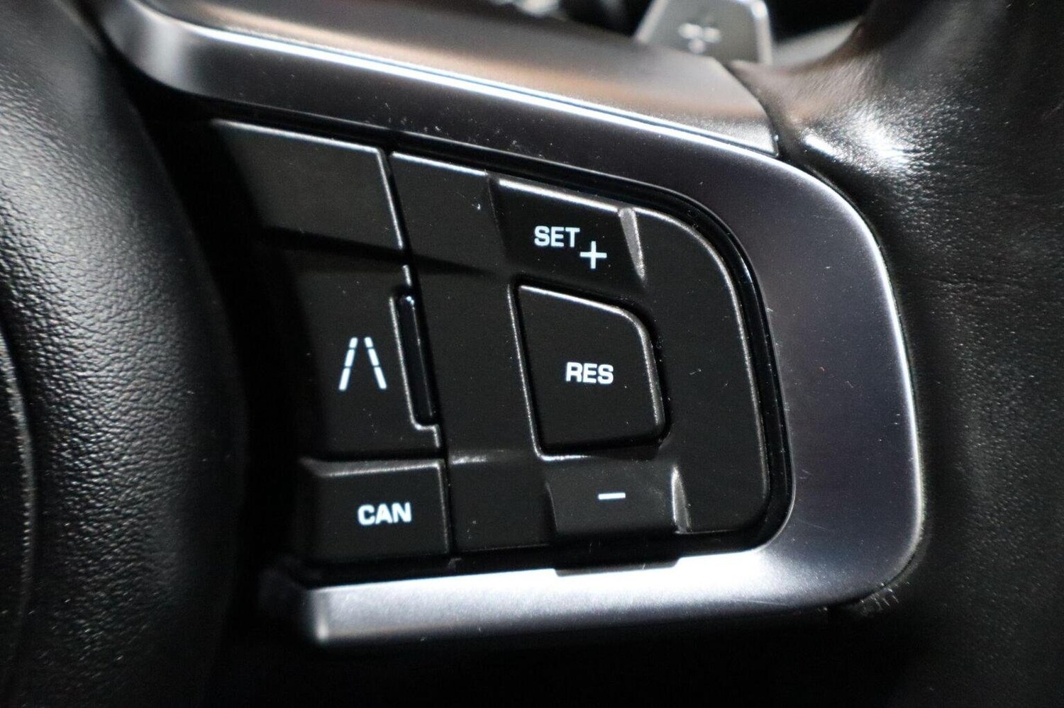 Used Jaguar F-Pace 2019 for sale - 76211864: Photo 12