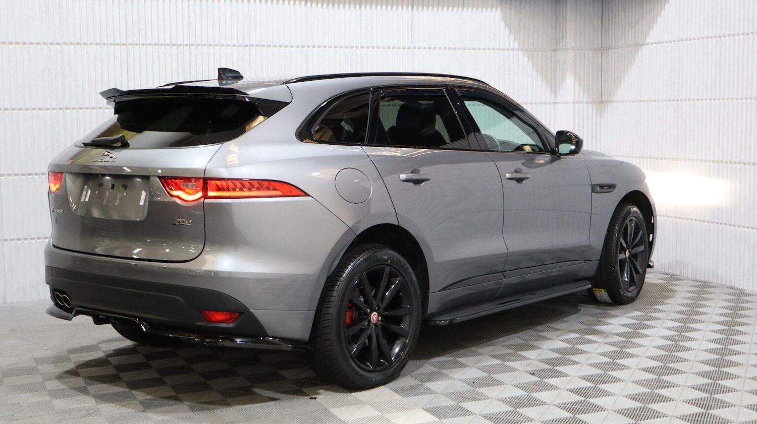 Used Jaguar F-Pace 2020 for sale - 78176104: Photo 3