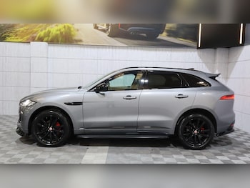 Used Jaguar F-Pace 2020 for sale - 78176104: Photo