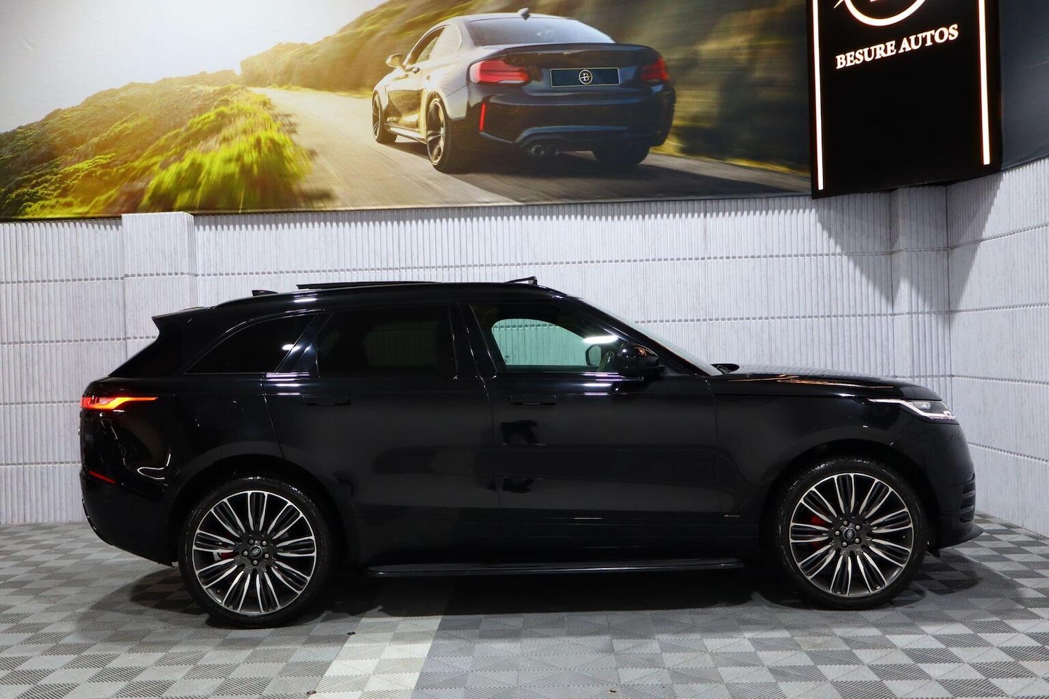 Used Land Rover Range Rover Velar 2019 for sale - 77781596: Photo 5