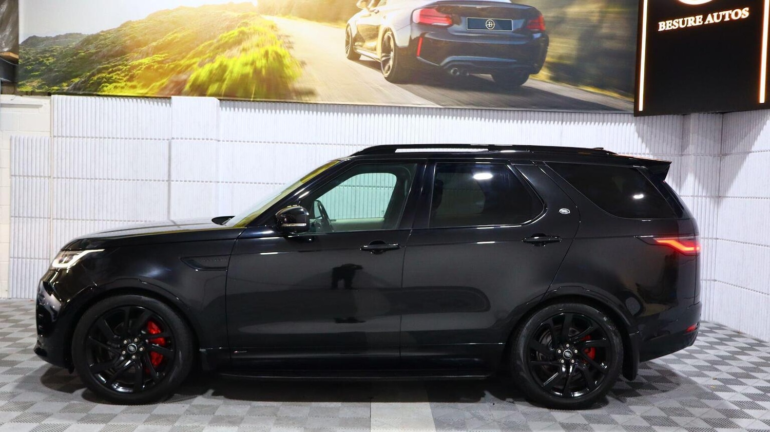 Used Land Rover Discovery 2021 for sale - 77977079: Photo 32